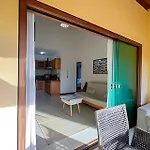 450M Da Praia Taperapuan; 2 Suites; Piscina; Wifi 300 Mbs; 2 Pavimento; Churrasqueira; Estacionamento Gratuito 1 Carro.