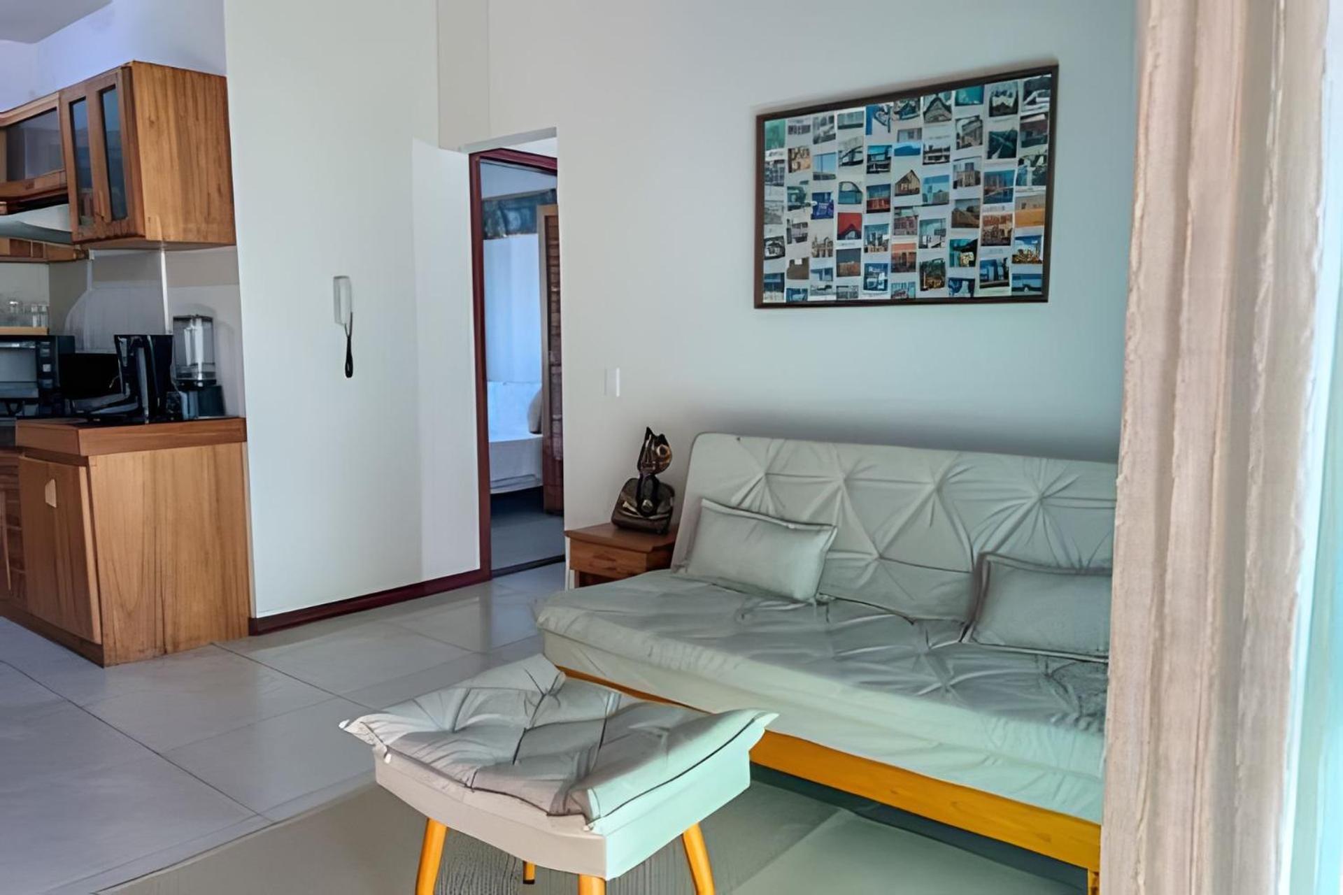 450m Da Taperapuan; 2 Suites; Piscina; Wifi 300 Mbs; 2 Pavimento; Churrasqueira; Estacionamento Gratuito 1 Carro. * Porto Seguro