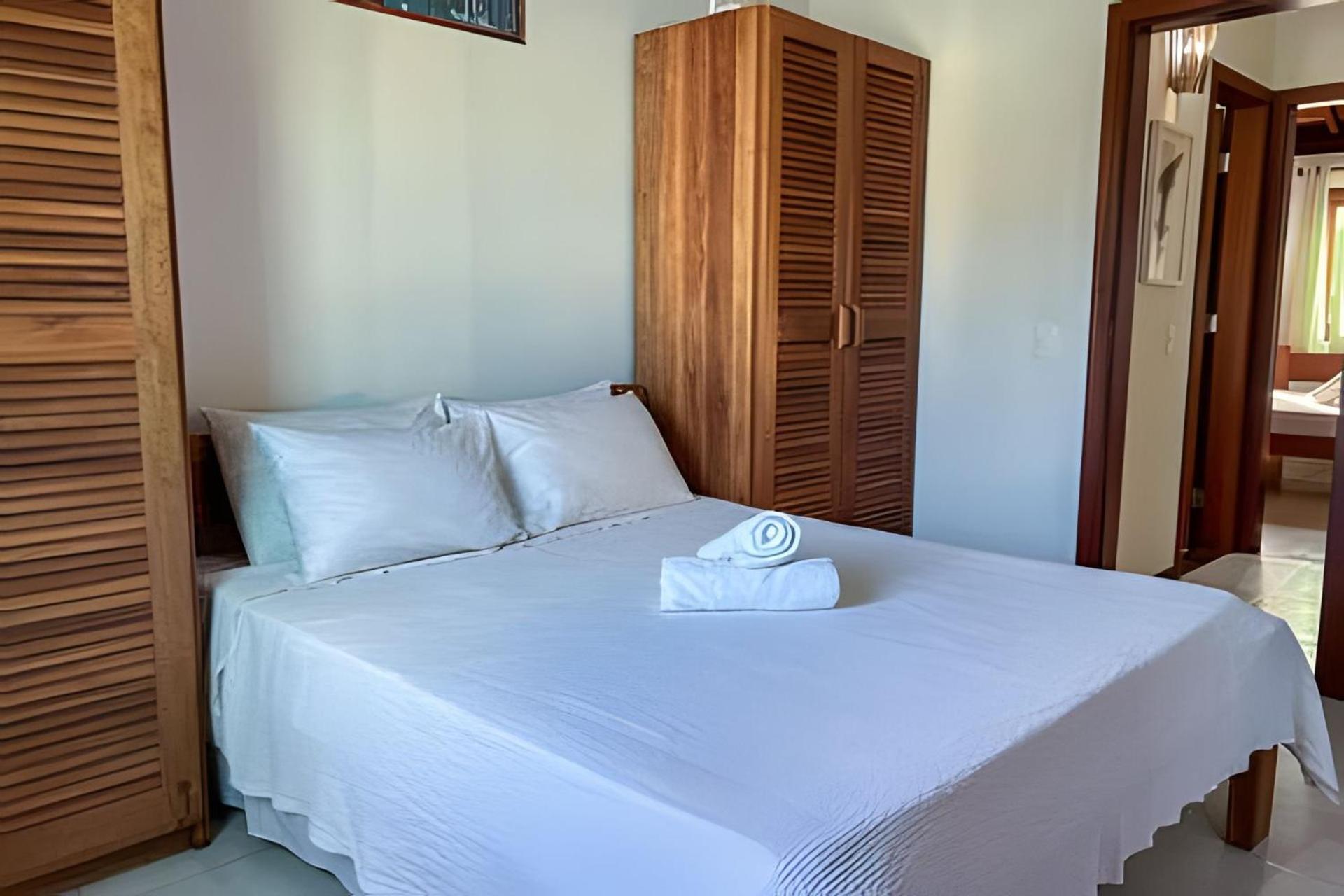 Holiday home 450m Da Taperapuan; 2 Suites; Piscina; Wifi 300 Mbs; 2 Pavimento; Churrasqueira; Estacionamento Gratuito 1 Carro.