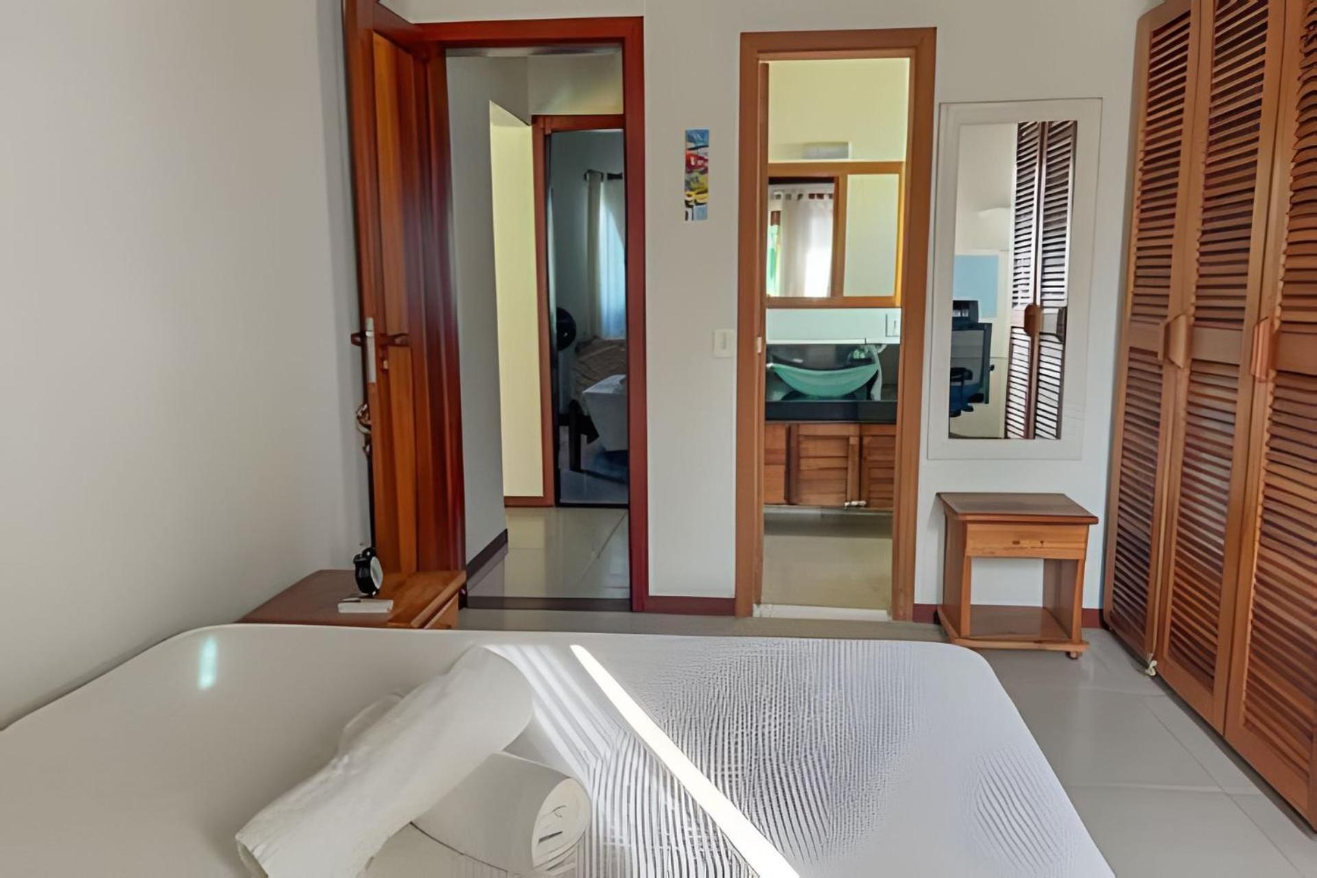 450m Da Taperapuan; 2 Suites; Piscina; Wifi 300 Mbs; 2 Pavimento; Churrasqueira; Estacionamento Gratuito 1 Carro. Holiday home *